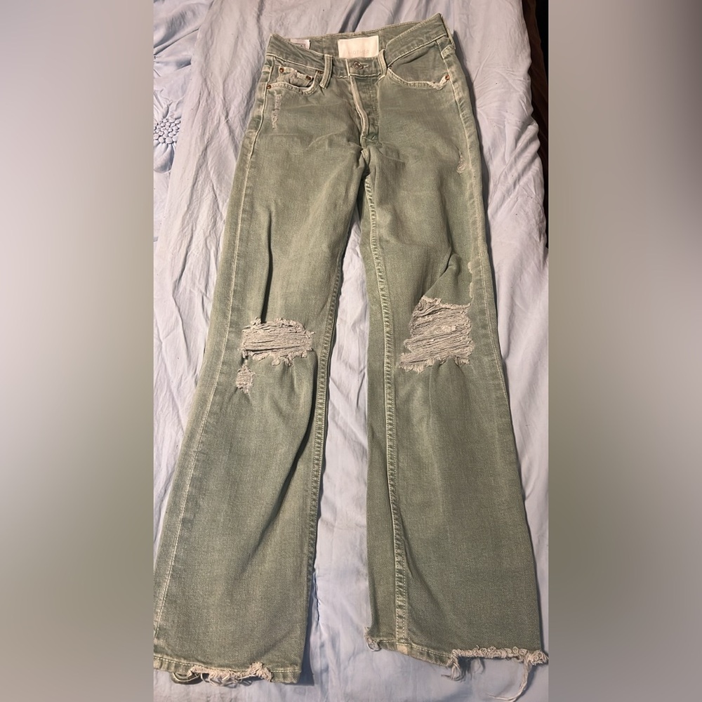 Mother Superior Olive color Distressed Flare Jeans
Size 24